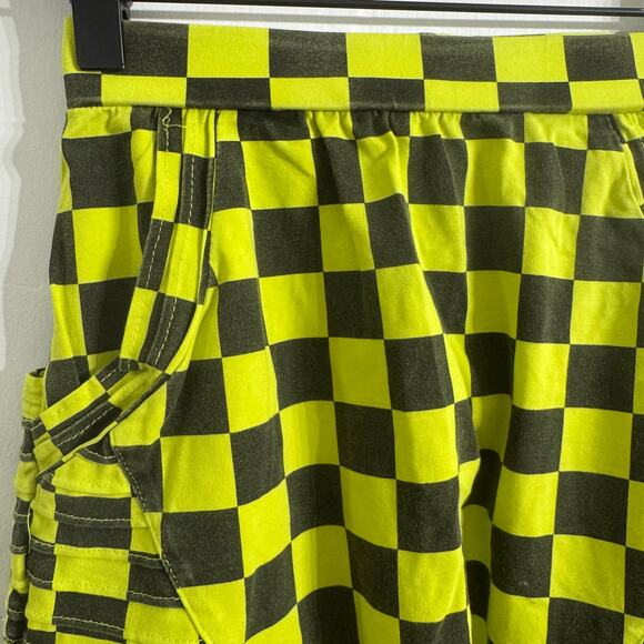 Posh Kiddos Neon Yellow Checkered Harem Biker Shorts Size 9 - Picture 3 of 5